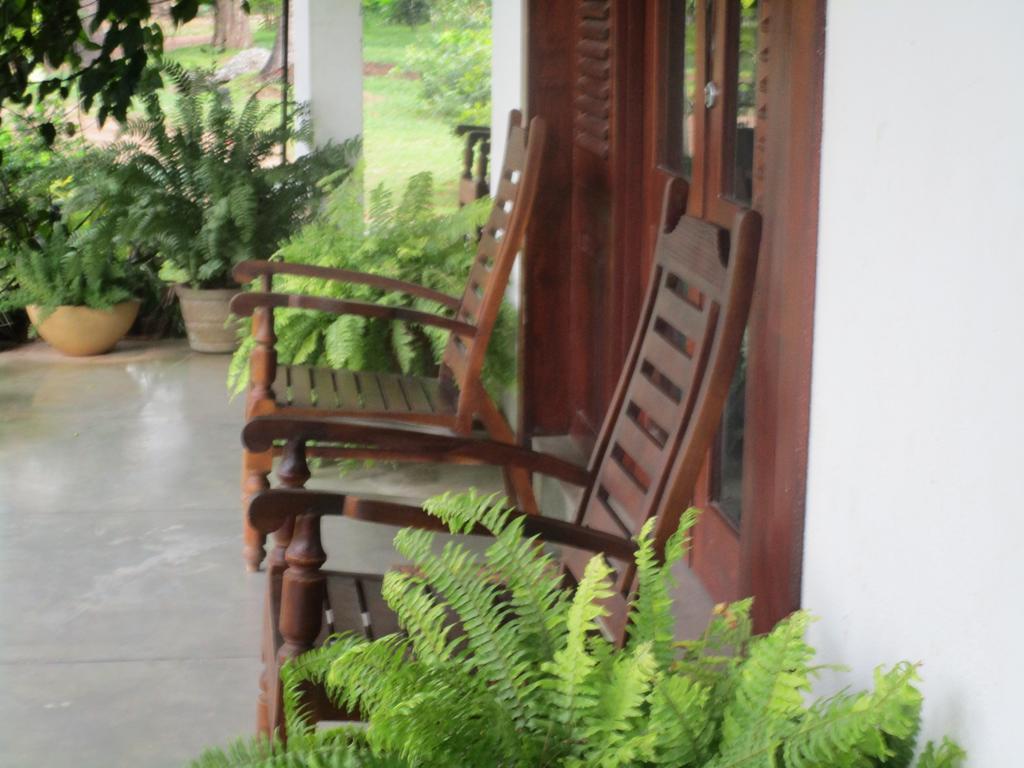 أنرادابورام Hotel Shalini المظهر الخارجي الصورة
