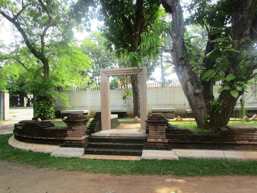 أنرادابورام Hotel Shalini المظهر الخارجي الصورة