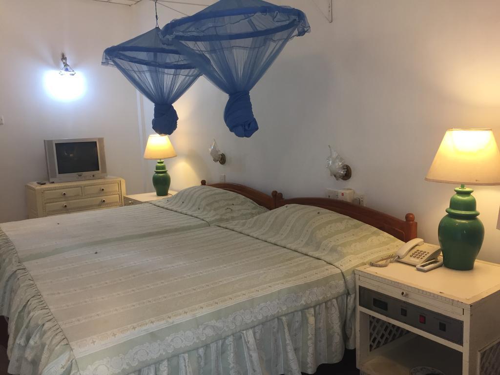 أنرادابورام Hotel Shalini المظهر الخارجي الصورة