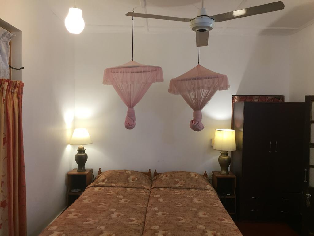 أنرادابورام Hotel Shalini المظهر الخارجي الصورة